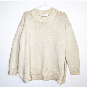 Olive Clothing Wool Oversized Pullover Sweater Cream Size S Crew Neck Slouchy
